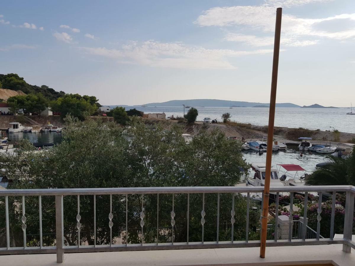 Apartman Nino Donji Okrug  Exteriér fotografie